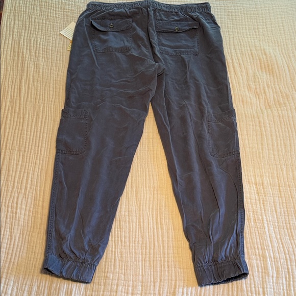 C&C California Navy Blue Jogger Pants - Large - NWT - Picture 2 of 9